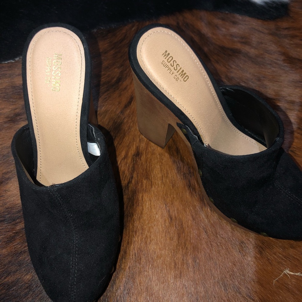 Studded clogs - Picture 2 of 3